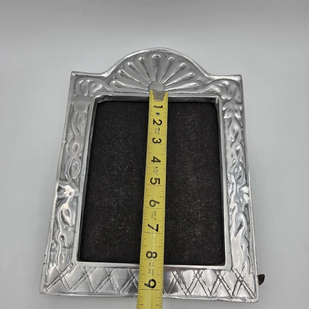 Vintage Media Flor Pewter Ornate Antique Style Picture Frame 8 1/2